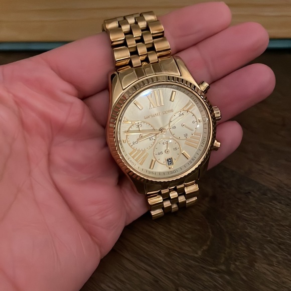Michael Kors Gold Tone Watch - Picture 2 of 4